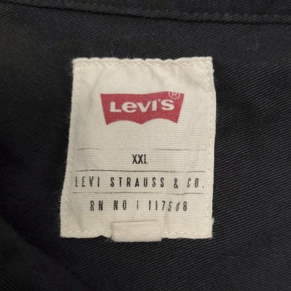 Men’s Levi’s black denim button down long sleeve shirt - Picture 6 of 8